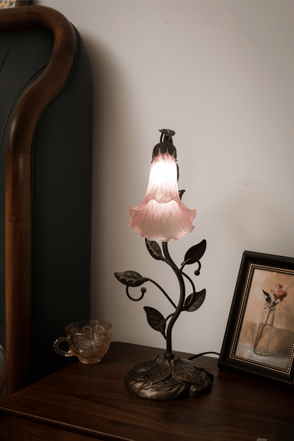 Aurora Tiffany Style Lamp