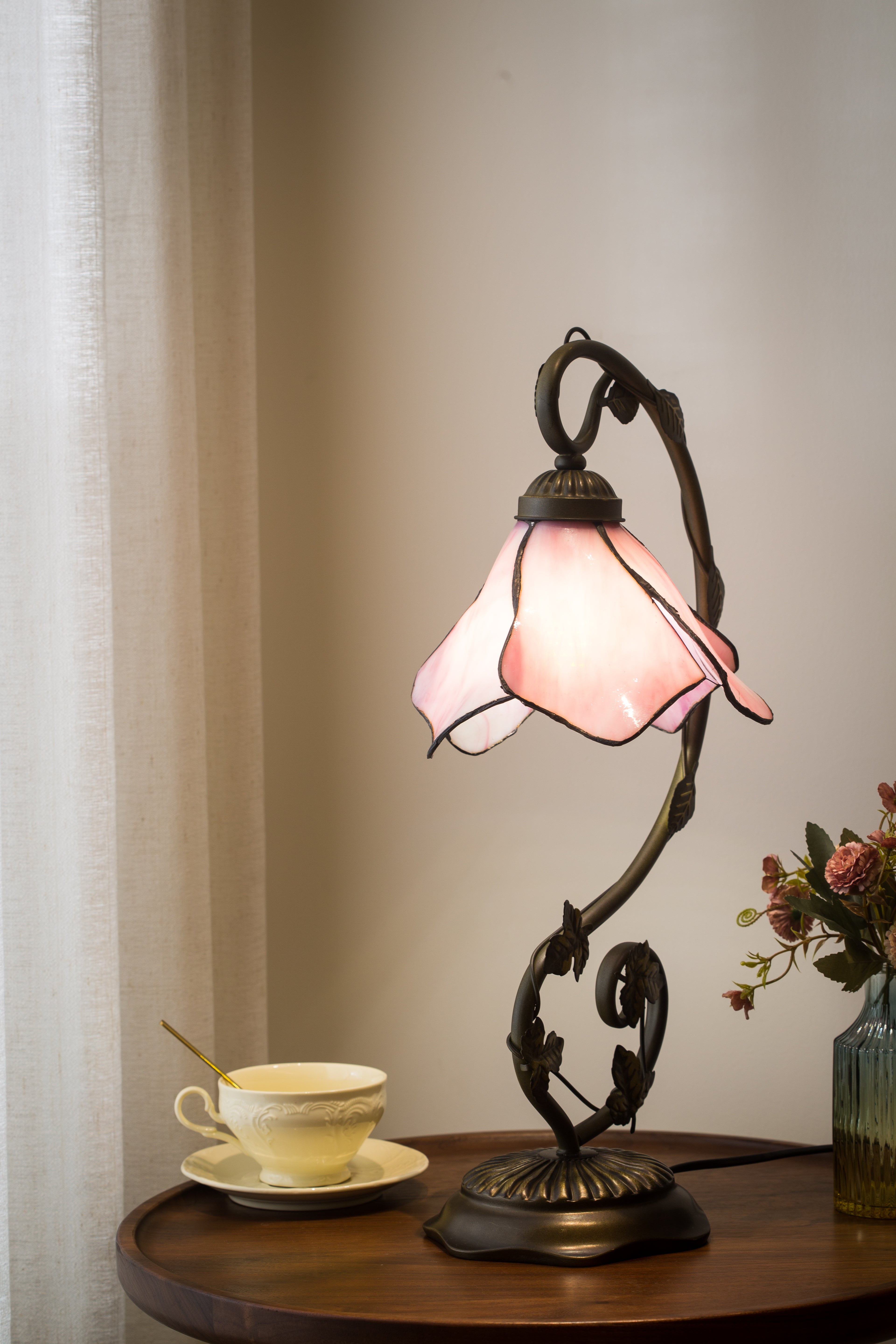 custom-slideshow-image-mobile-block_w63jyR